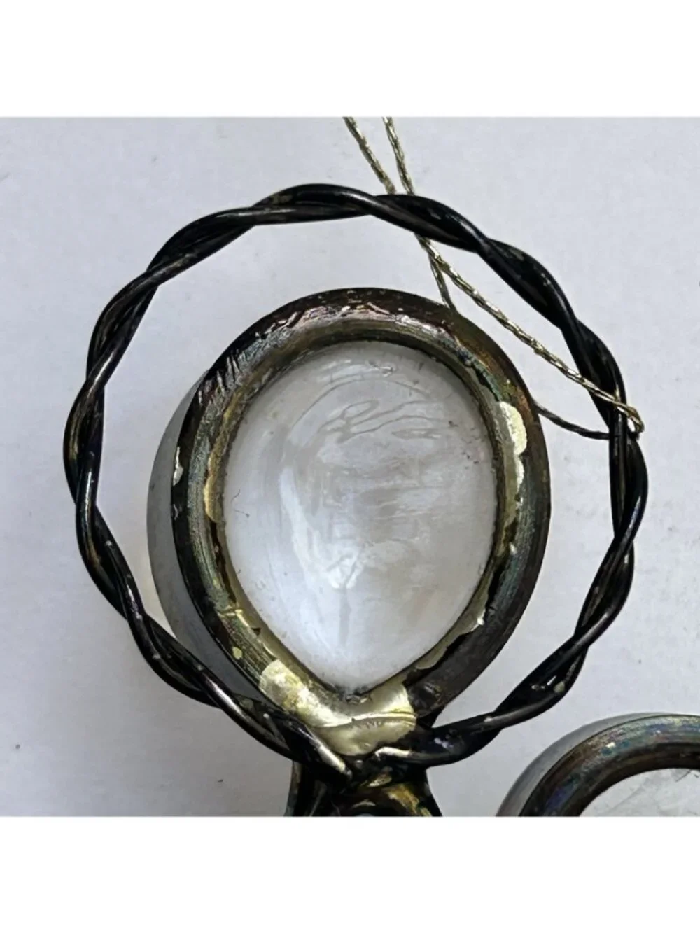 Vintage Stained Glass Angel Ornament Suncatcher Green w/ Hanging Heart 2.75